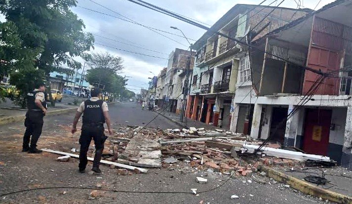 La ciudad de Esmeraldas quedó muy afectada por el temblor.