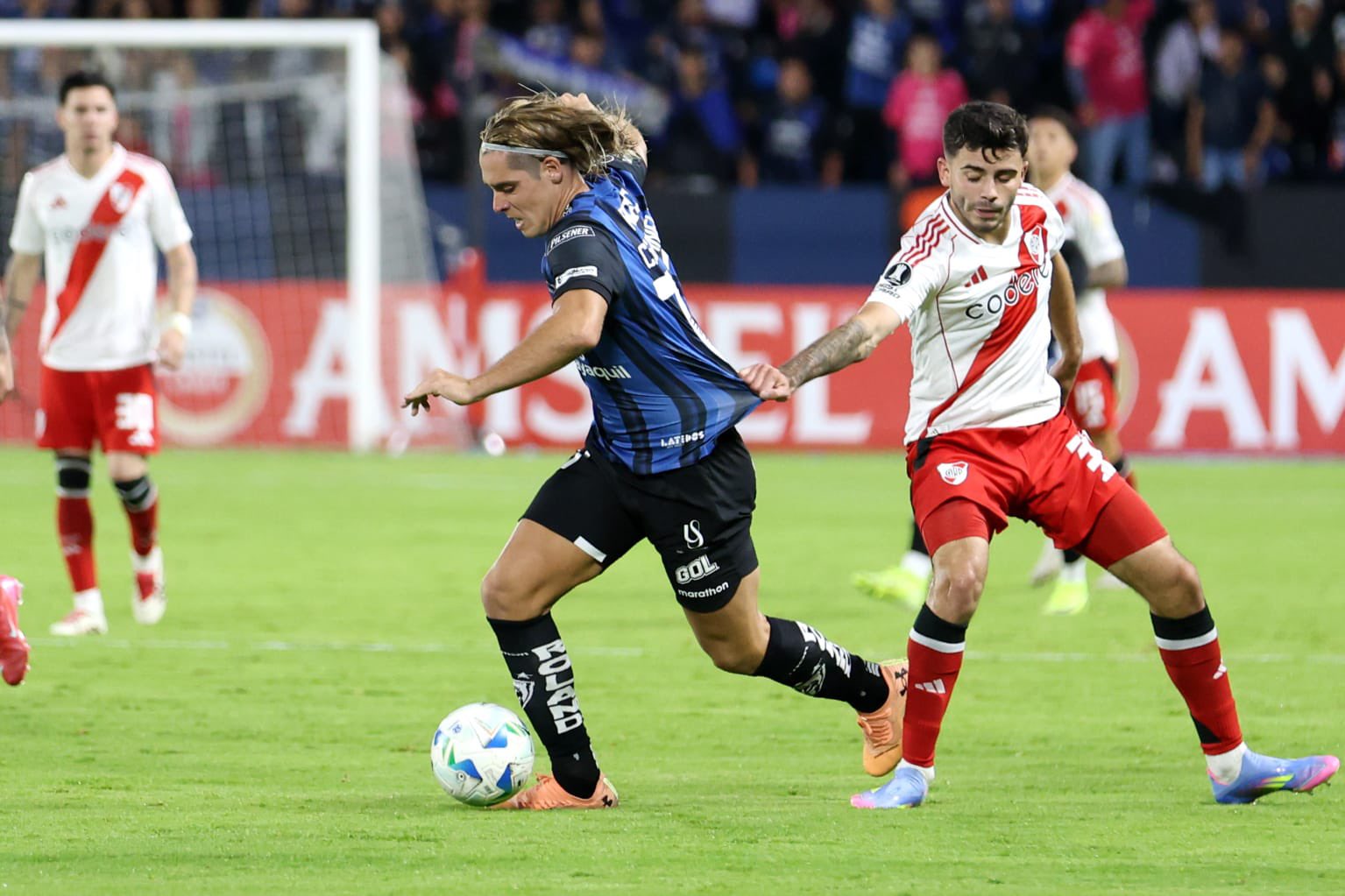 River rescató un empate en la altura.